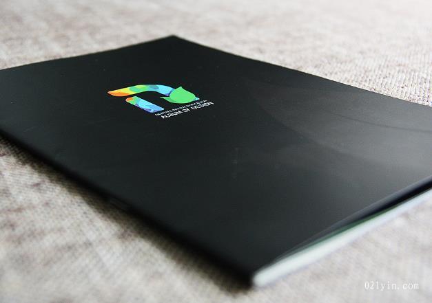 <strong>上海印刷廠</strong>分享公司畫冊設計必須具有三個特征