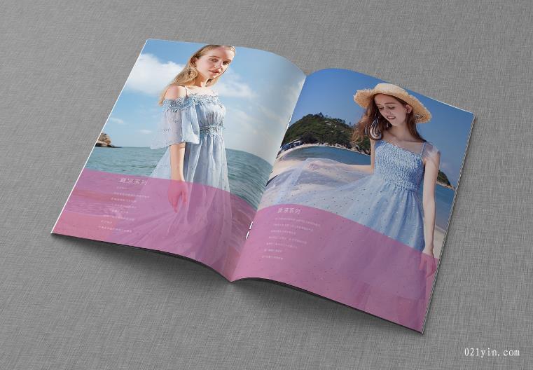 服裝畫(huà)冊(cè)設(shè)計(jì)欣賞